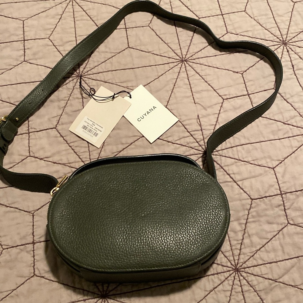 Cuyana Top Handle Crossbody bag, Olive green with dust bag and tags